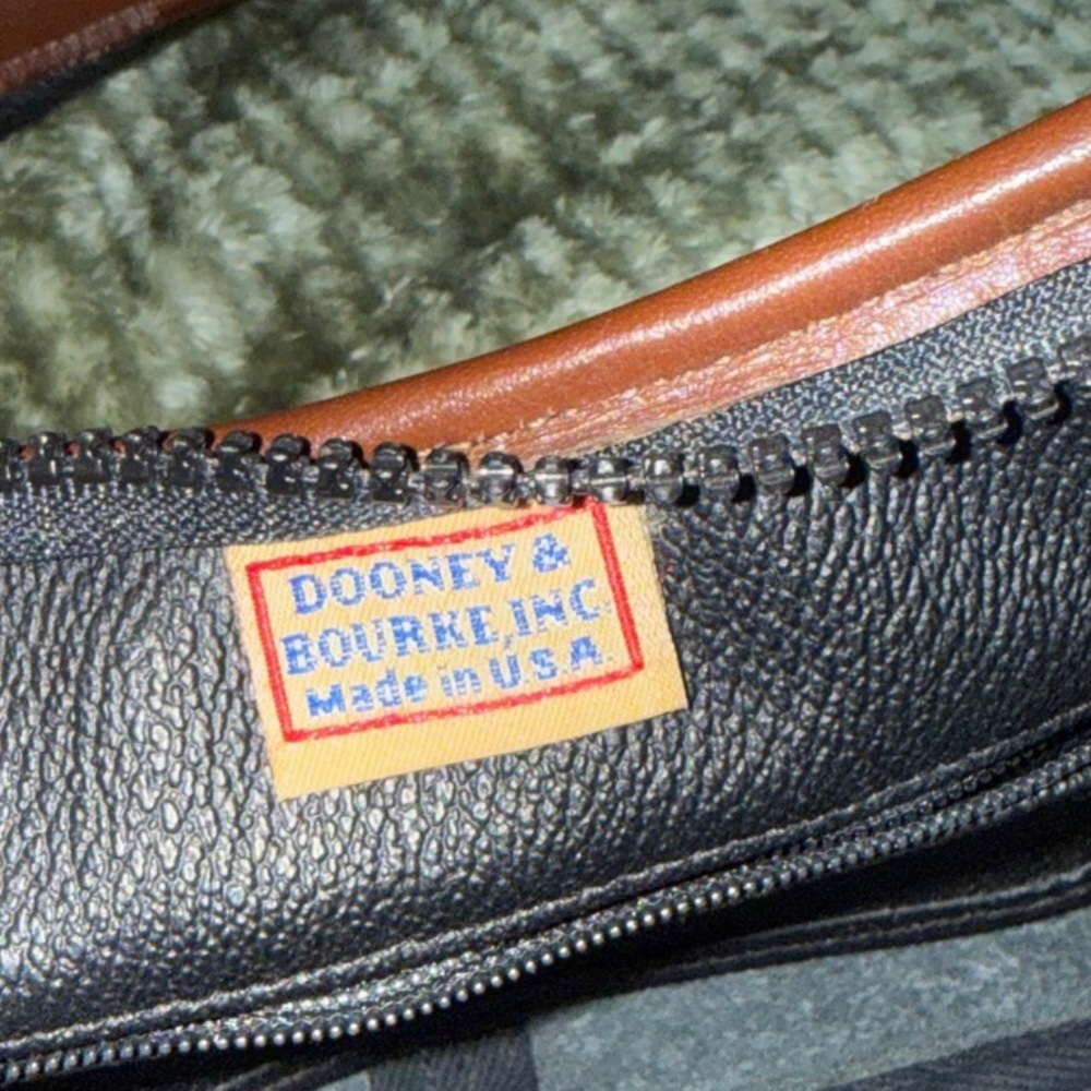 Dooney & Bourke Black Pebbled Leather Crescent Sac Bag - Picture 10 of 13